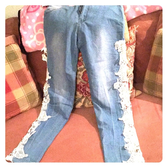 Blue jeans - Picture 1 of 3